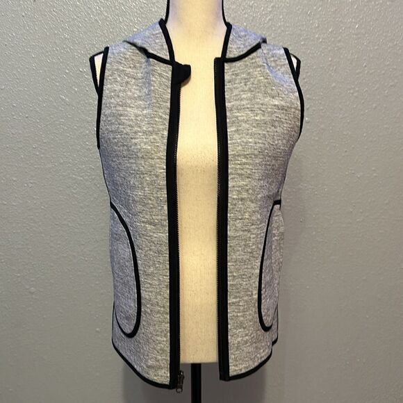 Lululemon athletica insculpt reversible women’s vest size 6 - Picture 9 of 11